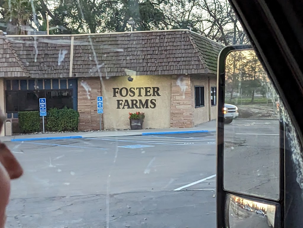 Foster Farms Livingston Cafe 95334