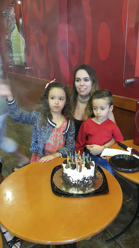 Ice Cream Shop «Cold Stone Creamery», reviews and photos, 15 Blake Blvd, Kissimmee, FL 34747, USA