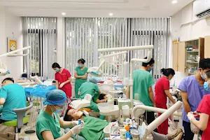 Nha Khoa Phuong - Dr Phuong's Dental Clinic image