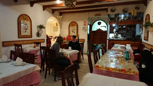 Restaurante Chino Pekin - Av. Gamonal, 11, 29630 Benalmádena, Málaga