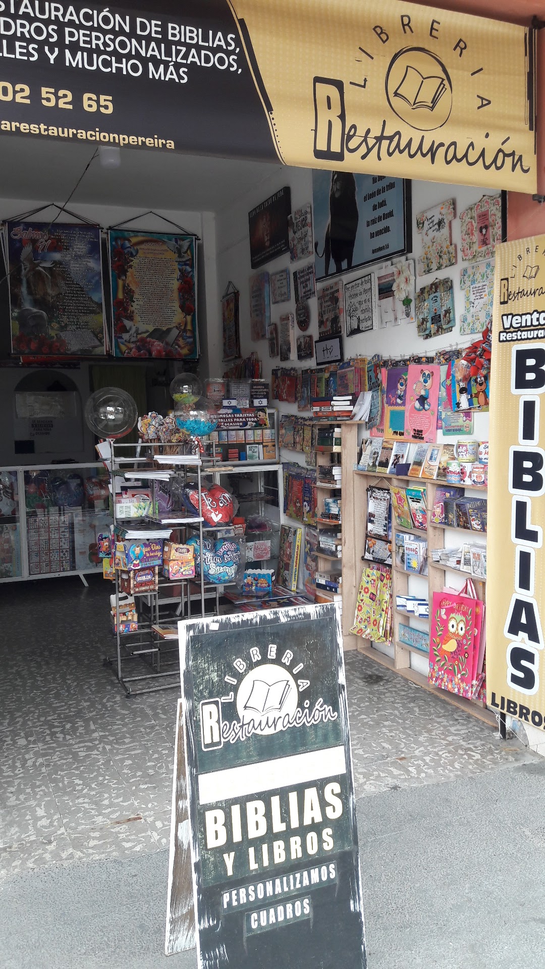 Librería Cristiana Restauración