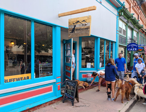 Mountain Dog Outfitters