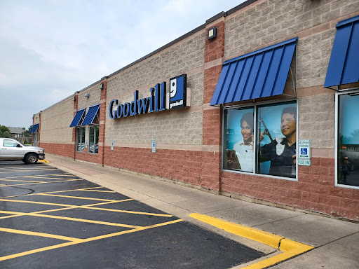 Thrift Store «Goodwill Store & Donation Center», reviews and photos