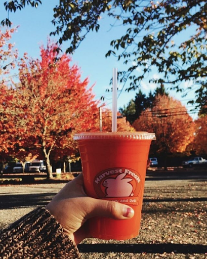 Grocery Store «Harvest Fresh Grocery & Deli», reviews and photos, 251 NE 3rd St, McMinnville, OR 97128, USA