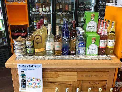 Wine Store «Premier Wine & Spirits», reviews and photos, 100 Main St N # 11, Southbury, CT 06488, USA