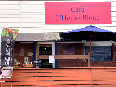 Cafe L'Heure Bleue