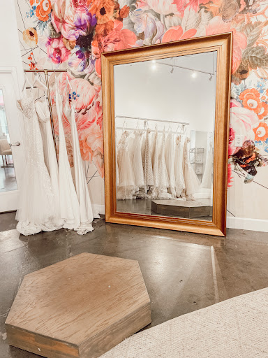 Bridal Shop «Blush Bridal Sarasota», reviews and photos, 1409 1st St Unit A, Sarasota, FL 34236, USA