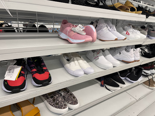 Clothing Store «Ross Dress for Less», reviews and photos, 1600 Saratoga Ave, San Jose, CA 95129, USA