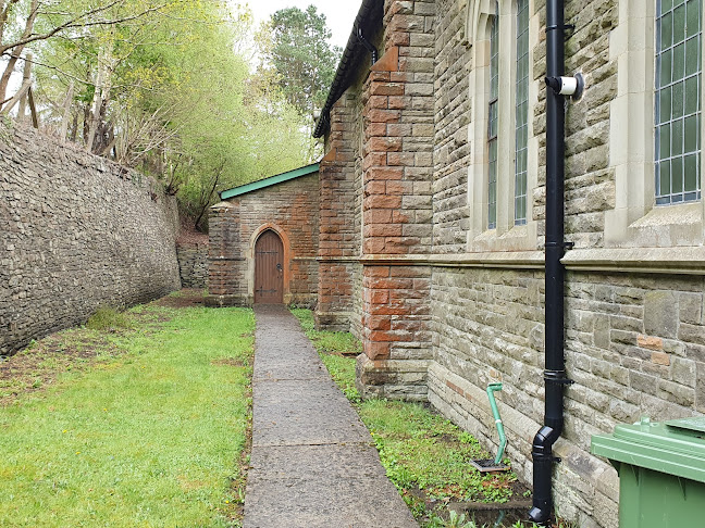 Comments and reviews of Saint Theodore's Church, Ynysddu