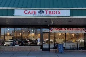 Cafe Trois image