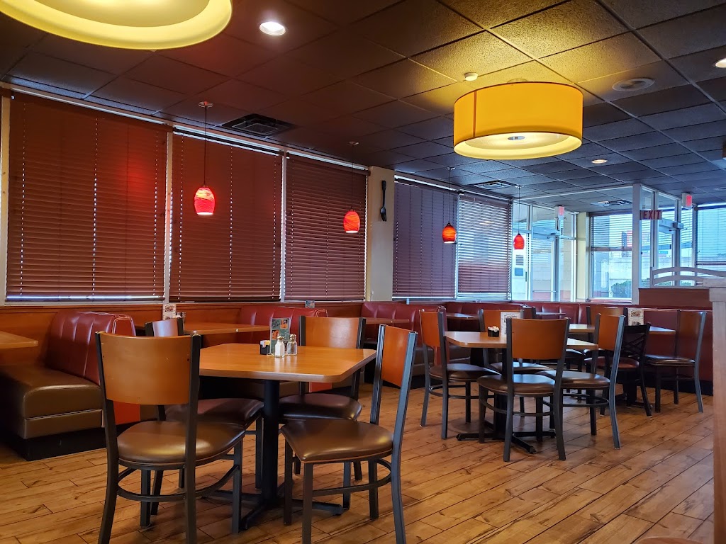 The Easy Egg Breakfast & Lunch 67209