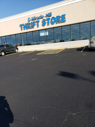 Thrift Store «Miracle Hill Thrift Store», reviews and photos, 206 New Neely Ferry Rd, Mauldin, SC 29662, USA