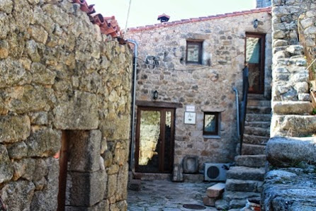 Casa Rural Pasteira Calle Santo Cristo, 12, 10894 Trevejo, Cáceres, España