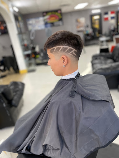 Barber Shop «Chacabana Barber Shop», reviews and photos, 5002 Eisenhauer Rd, San Antonio, TX 78218, USA