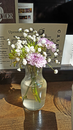 Gluten-Free Restaurant «Capitol Cider», reviews and photos, 818 E Pike St, Seattle, WA 98122, USA