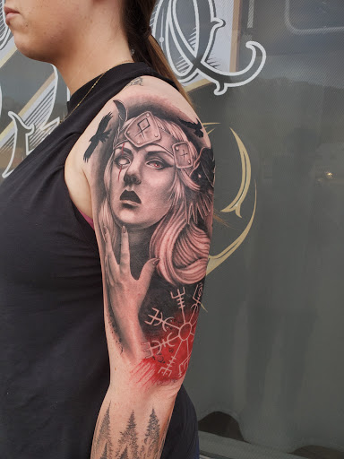 Explore finger tattoo ideas for women, creative tattoo ideas in Orem, available at Hearts and Hands Tattoo and Piercing