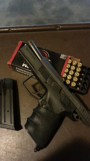 Sporting Goods Store «Bass Pro Shops», reviews and photos, 200 Gulf Stream Way, Dania Beach, FL 33004, USA