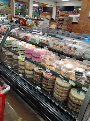 Grocery Store «El Rio Grande #7», reviews and photos, 10325 Lake June Rd #400, Dallas, TX 75217, USA
