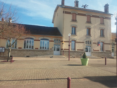 Mairie à Giraumont