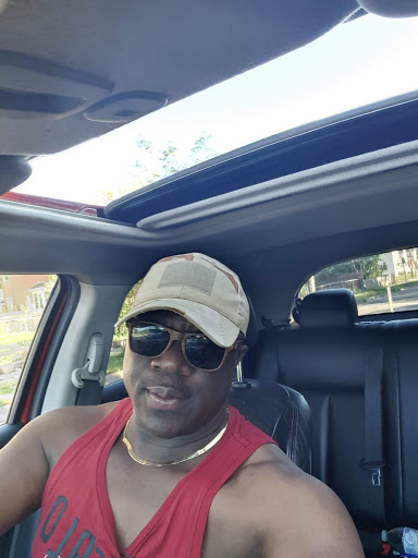 Auto Body Shop «Vina Auto Body & Repair», reviews and photos, 2526 Emerson Ave N, Minneapolis, MN 55411, USA