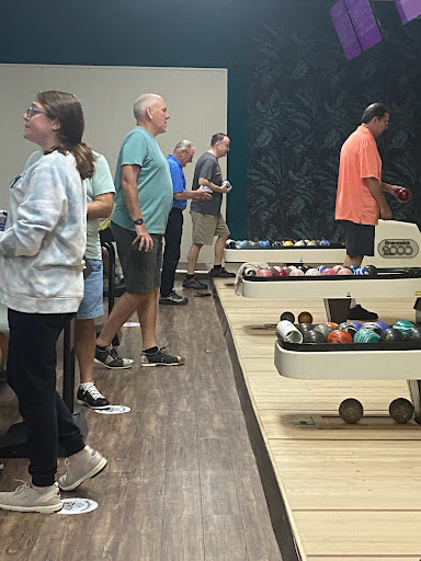 Bowling Alley «Mt Airy Bowling Lanes», reviews and photos, 304 Center St, Mt Airy, MD 21771, USA