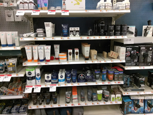 Shopping Mall «Holyoke Mall», reviews and photos, 50 Holyoke St, Holyoke, MA 01040, USA