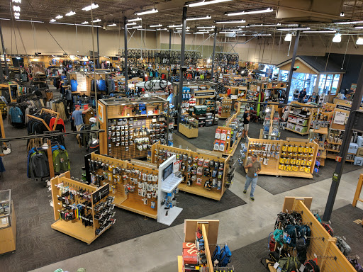 Camping Store «REI», reviews and photos, 12634 N Paradise Village Pkwy W, Phoenix, AZ 85032, USA
