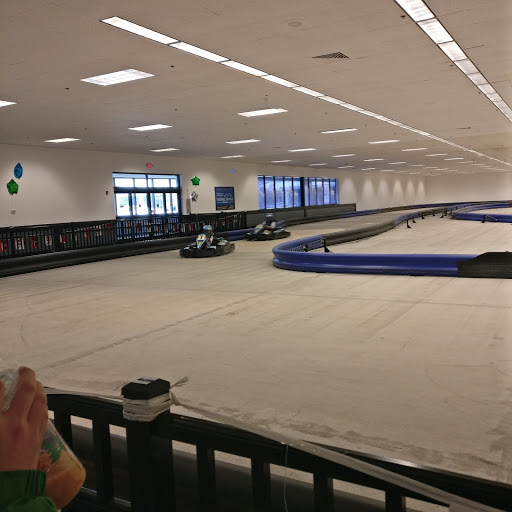 Shopping Mall «Seacoast Shopping Center», reviews and photos, 270 Lafayette Rd, Seabrook, NH 03874, USA