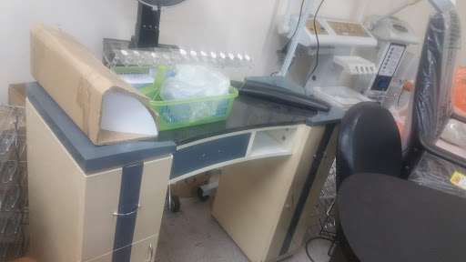 Beauty Supply Store «Starlight Beauty Supply Co», reviews and photos, 1028 Alameda St, Los Angeles, CA 90012, USA