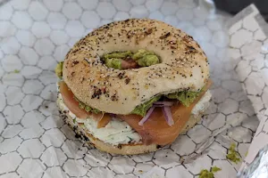H and H Bagels image