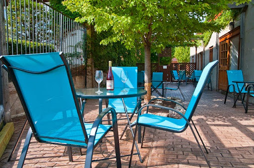 Wine Store «Pop More Corks», reviews and photos, 617 W Main St, Lake Geneva, WI 53147, USA