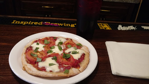 Wine Store «Village Wine Cellars», reviews and photos, 48 E Mulberry St, Lebanon, OH 45036, USA