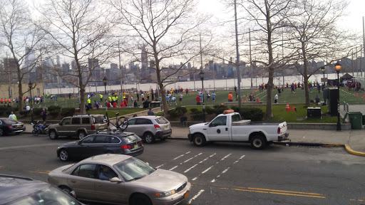 Park «Sinatra Park», reviews and photos, Sinatra Dr, Hoboken, NJ 07030, USA