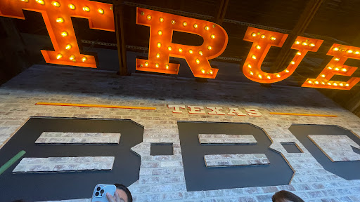 Restaurant «True Texas BBQ», reviews and photos, 1340 E Court St, Seguin, TX 78155, USA