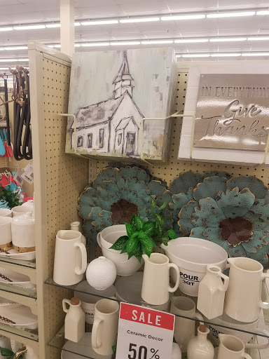 Craft Store «Hobby Lobby», reviews and photos, 1855 Montgomery Hwy #100, Hoover, AL 35244, USA