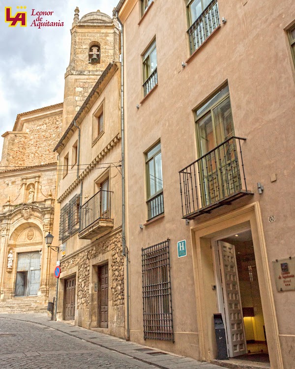 Hotel Leonor de Aquitania