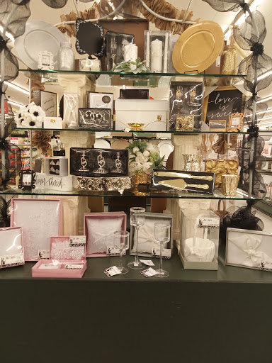 Craft Store «Hobby Lobby», reviews and photos, 840 E Rollins Rd, Round Lake Beach, IL 60073, USA