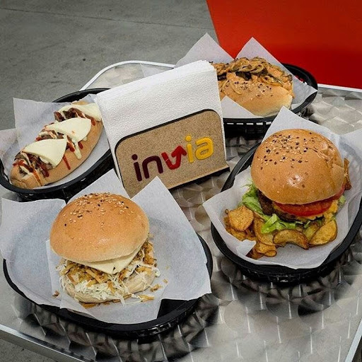 Invia Burger Y Auto Market