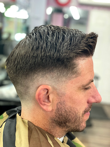 Barber Shop «Classic barber shop», reviews and photos, 18010 1st Avenue South, Burien, WA 98148, USA