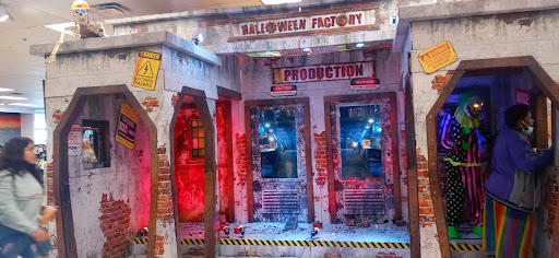 Shopping Mall «Southridge Mall», reviews and photos, 5300 S 76th St, Greendale, WI 53129, USA