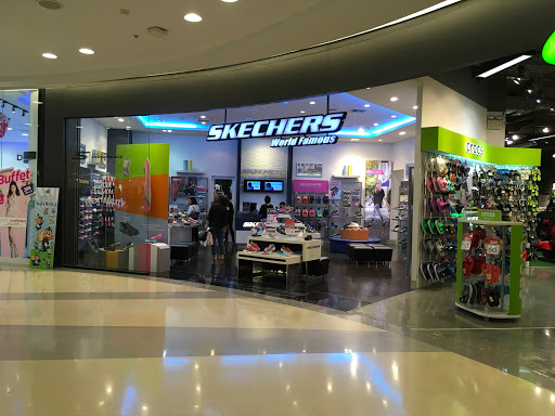 Skechers