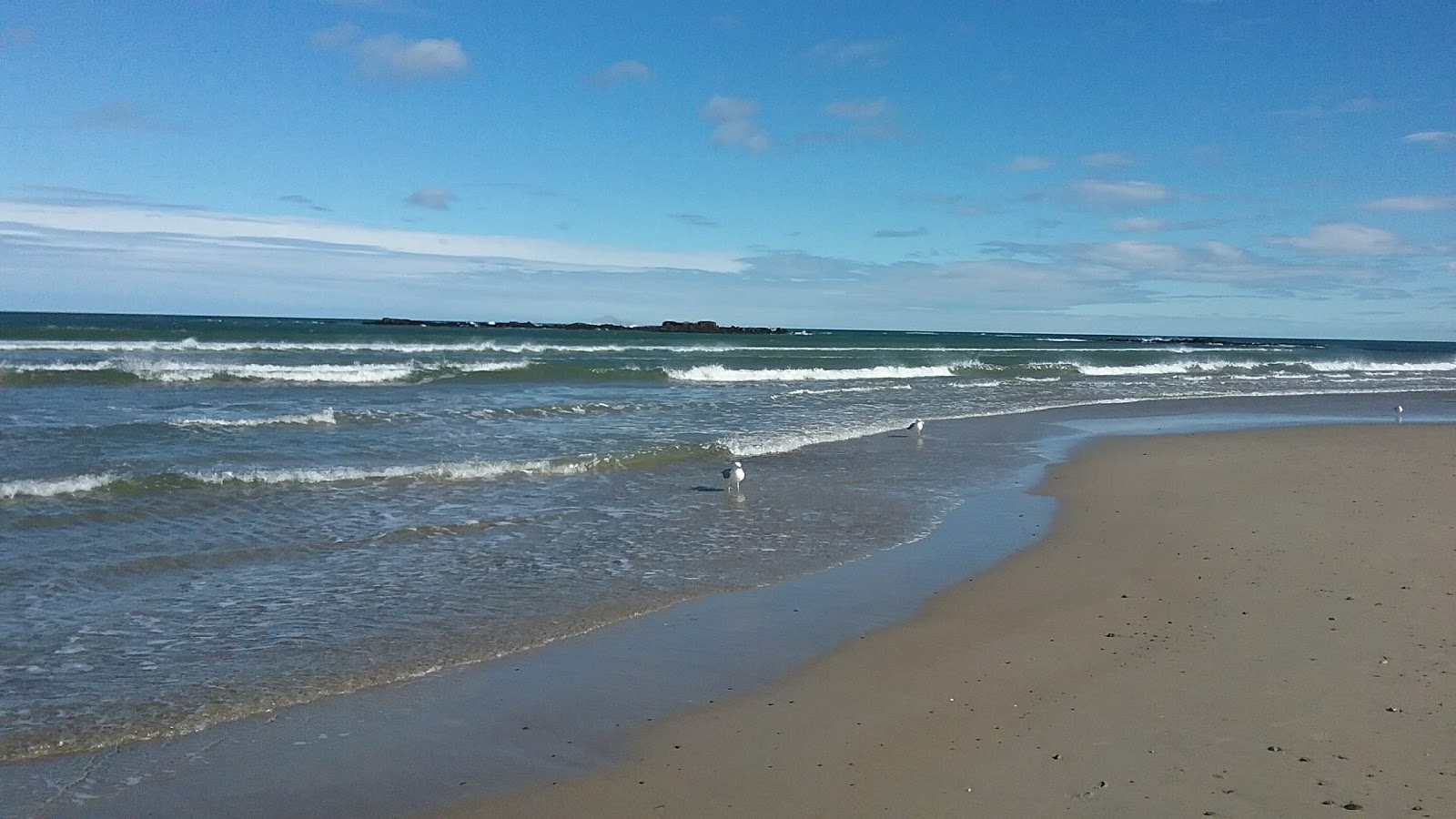 Foto de Wells beach - lugar popular entre los conocedores del relax