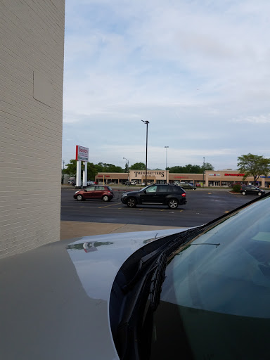 Restaurant Supply Store «Gordon Food Service Store», reviews and photos, 8146 S Cicero Ave, Burbank, IL 60459, USA