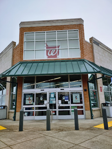 Walgreens, 20100 McLoughlin Blvd, Gladstone, OR 97027, USA, 