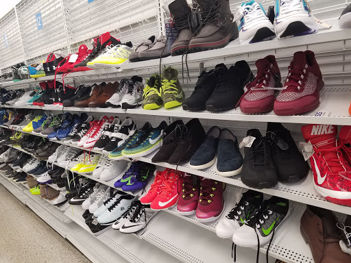 Clothing Store «Ross Dress for Less», reviews and photos, 1180 Stafford Market Pl, Stafford, VA 22556, USA