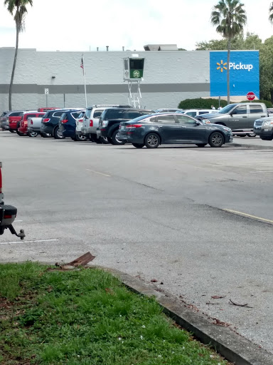 Department Store «Walmart Supercenter», reviews and photos, 2911 53rd Ave E, Braden River, FL 34203, USA