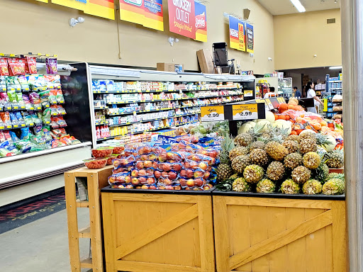 Grocery Store «Grocery Outlet Bargain Market», reviews and photos, 2079 23rd St, San Pablo, CA 94806, USA