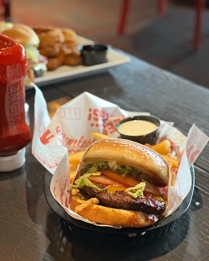 Red Robin Gourmet Burgers and Brews image