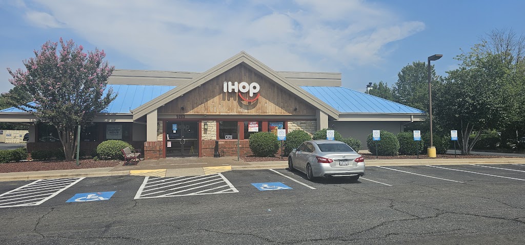 IHOP 28105