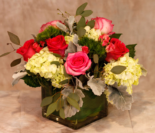 Florist «Feldis Florists Inc», reviews and photos, 2170 Sunrise Hwy, Merrick, NY 11566, USA